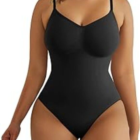 BNWT - BLACK BODY SUIT FULL COVERAGE BOTTOM SNAP SHAPEWARE - SMALL - Picture 1 of 5